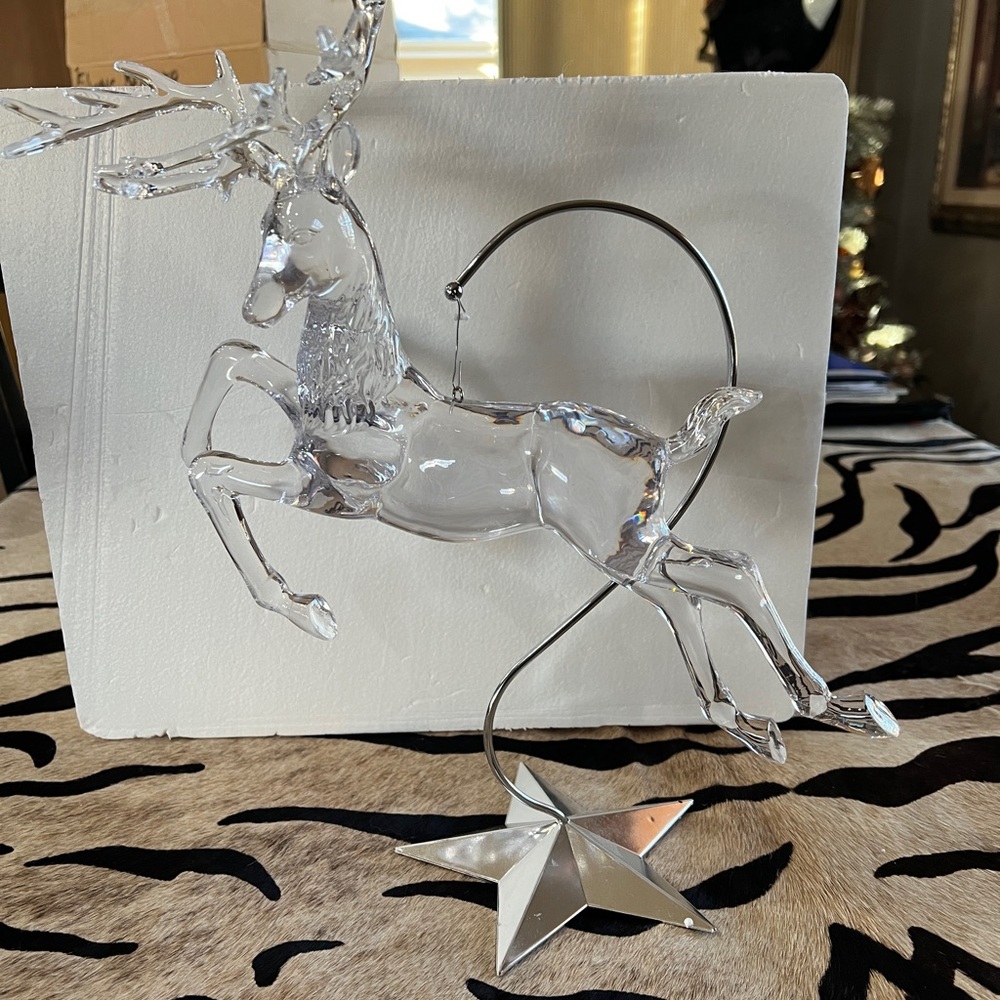 Flying Reindeer